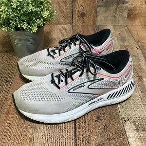 Brooks Ariel GTS 23 Womens Athletic Running Shoes Size 9.5 B Gray